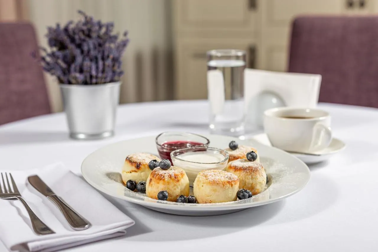 Maidan Palace Hotel Kyiv 4*,