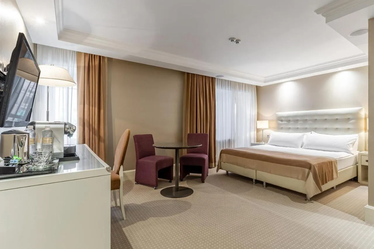 Maidan Palace Hotel Kyiv